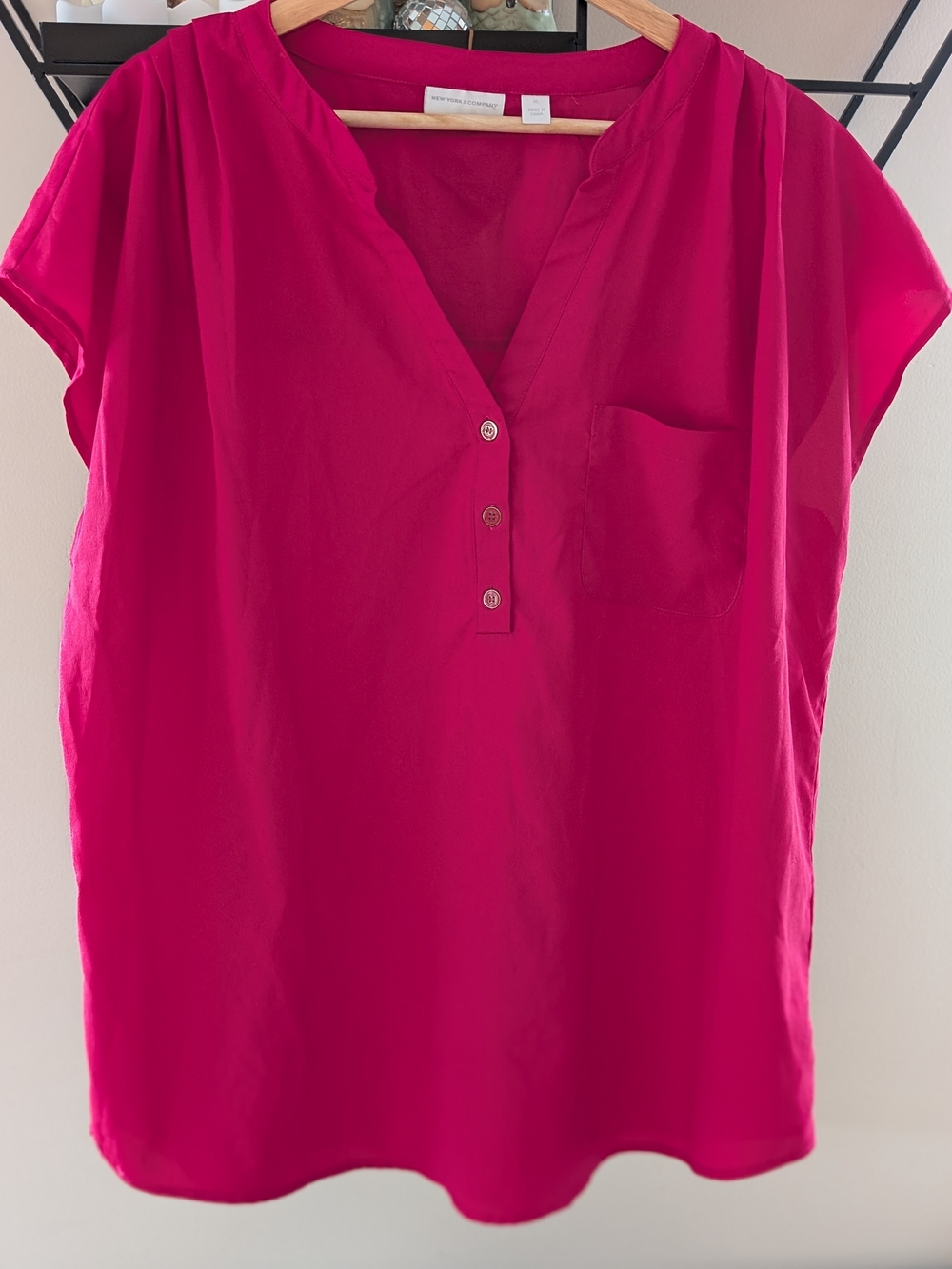 New York & Company Hot Pink V-Neck Button Top